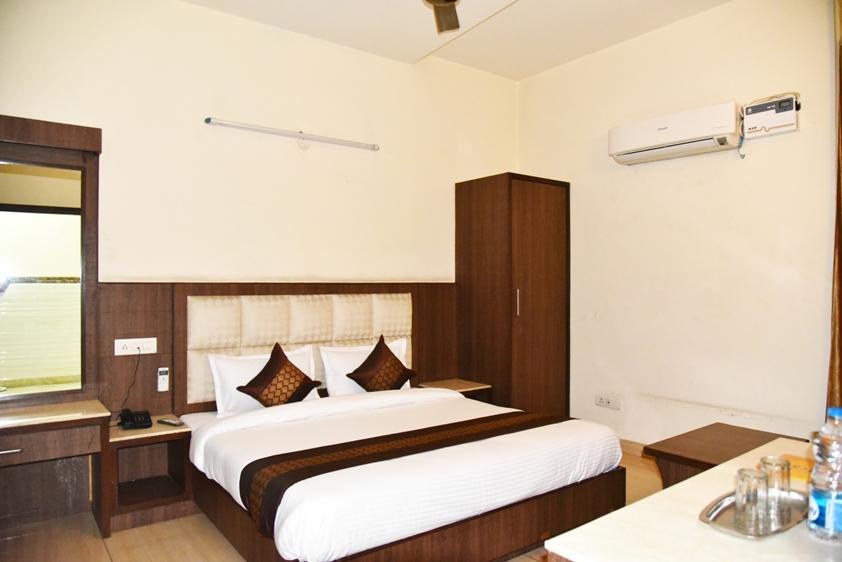 Hotel Hilroz Amritsar Dış mekan fotoğraf